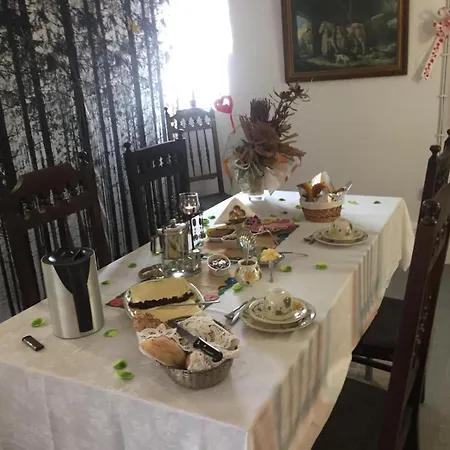 Nocleg ze śniadaniem Bbmontejunto 3*