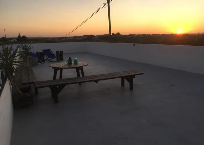 Bed & Breakfast Bbmontejunto Cadaval